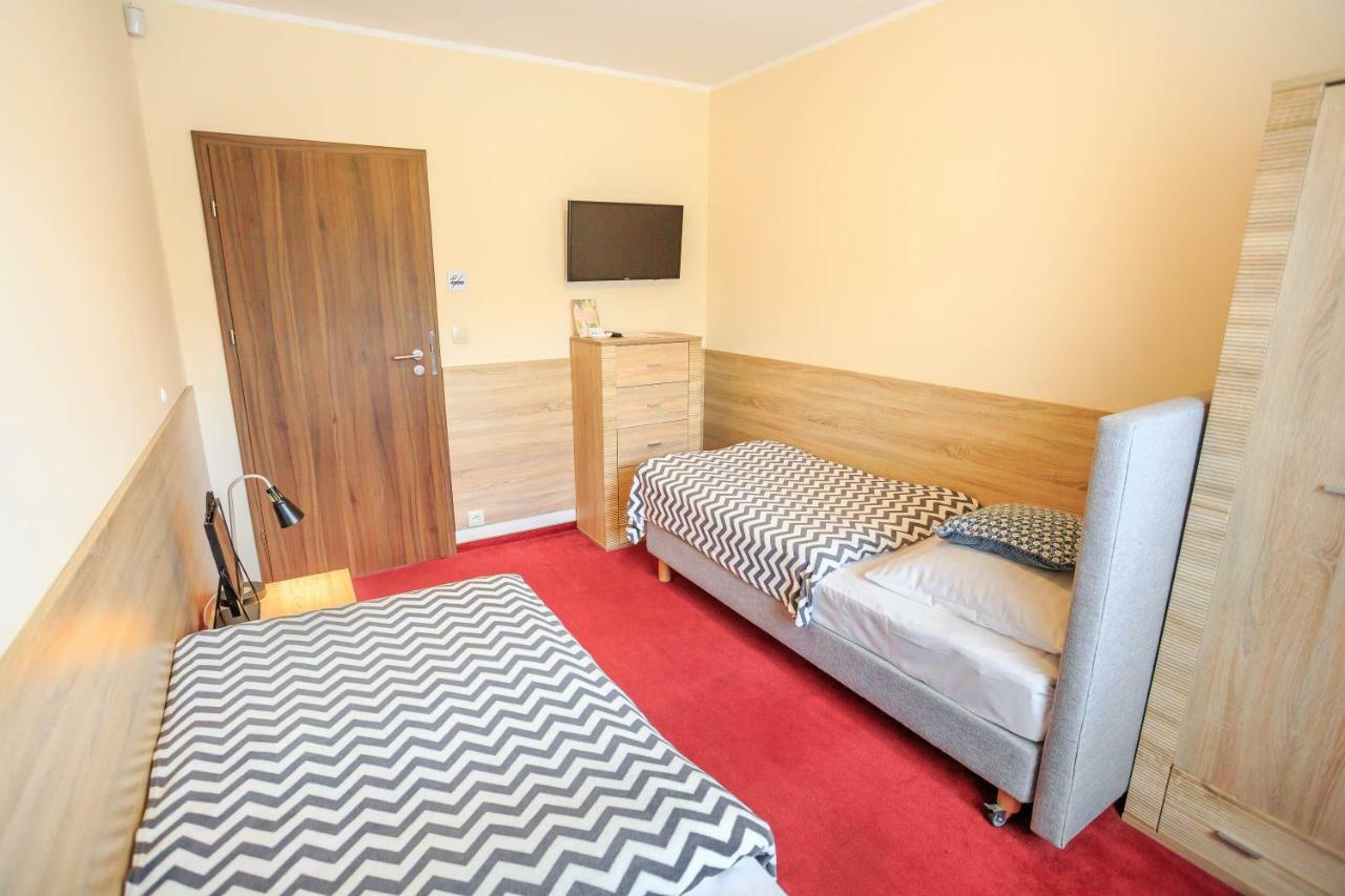 Botanik Hostel *